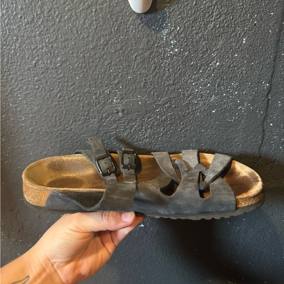 Tatami Dark Blue Strappy Sandals with Buckles Size 10 - Picture 6 of 8